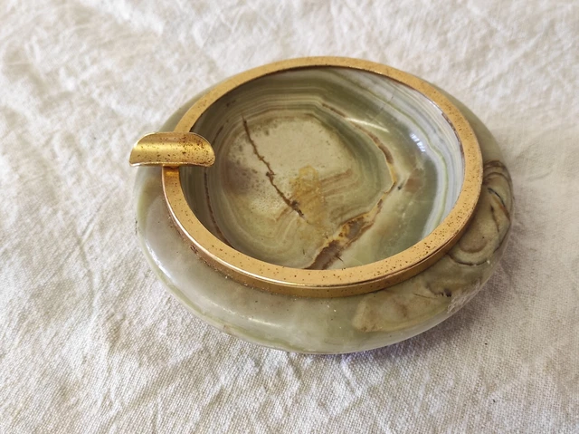 Cendrier vintage en laiton doré Art Déco - France